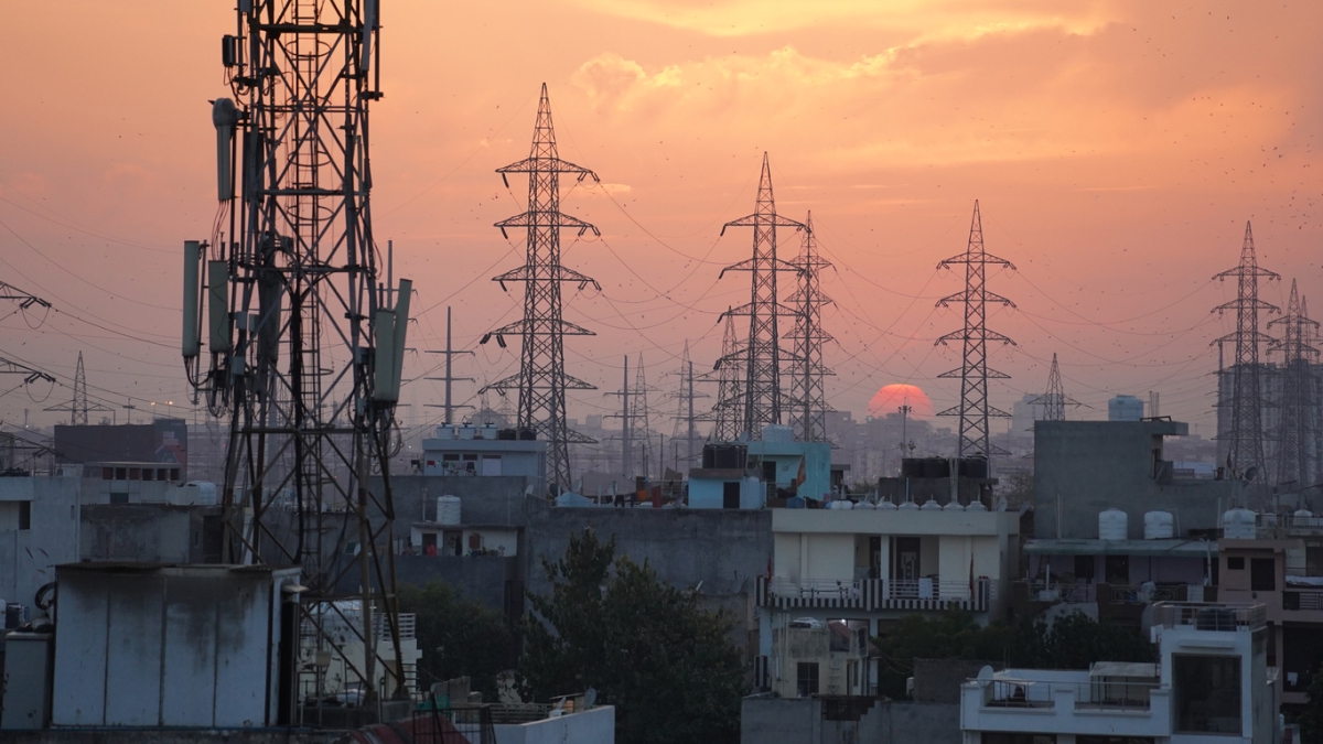 Sunset in a concrete jungle with orange hue