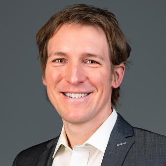 Bertam Lang's headshot