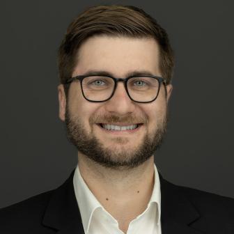 Pavel Bilek's headshot