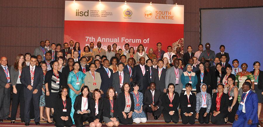 7th Annual IISD Investment Forum group photo 2014