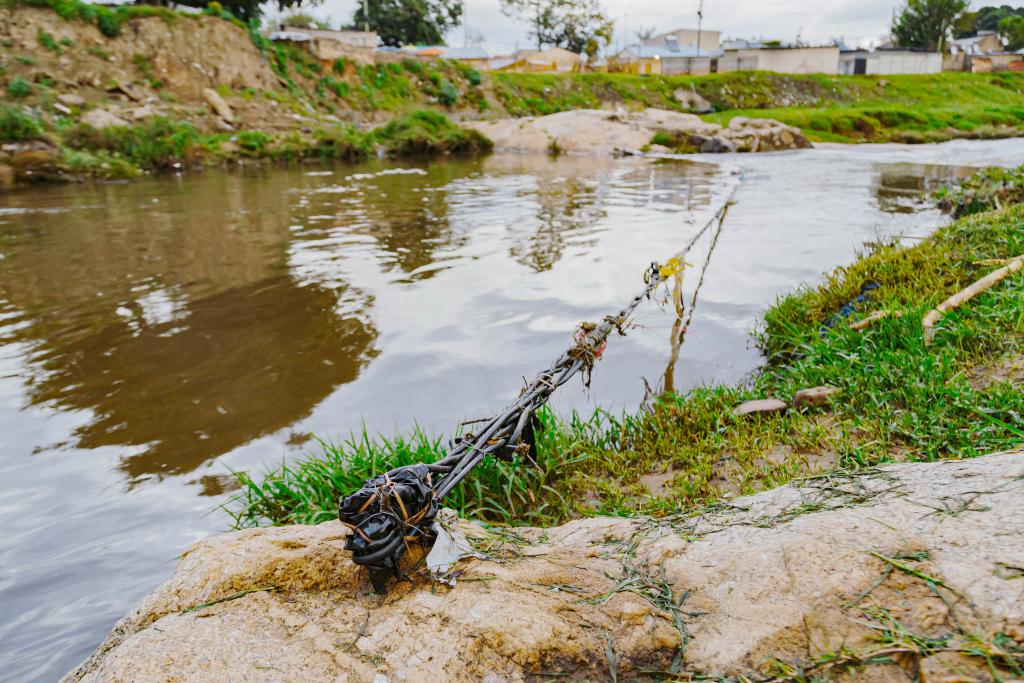 SUNCASA | Log harvester installed in the Jukskei River in Alexandra Township, Johannesburg.