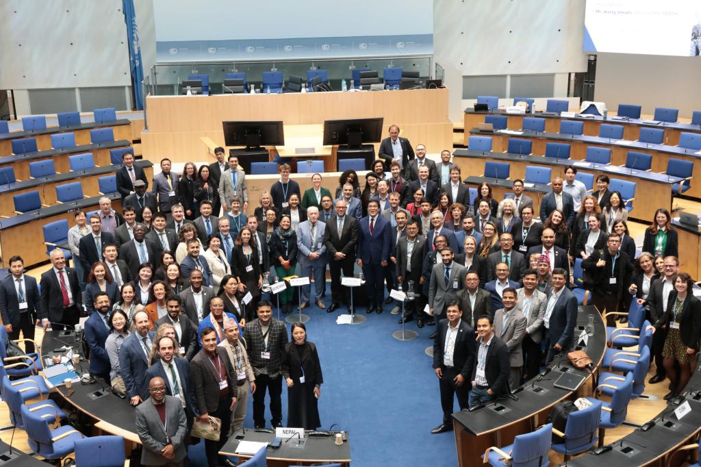 Climate negotiators in Bonn 2024