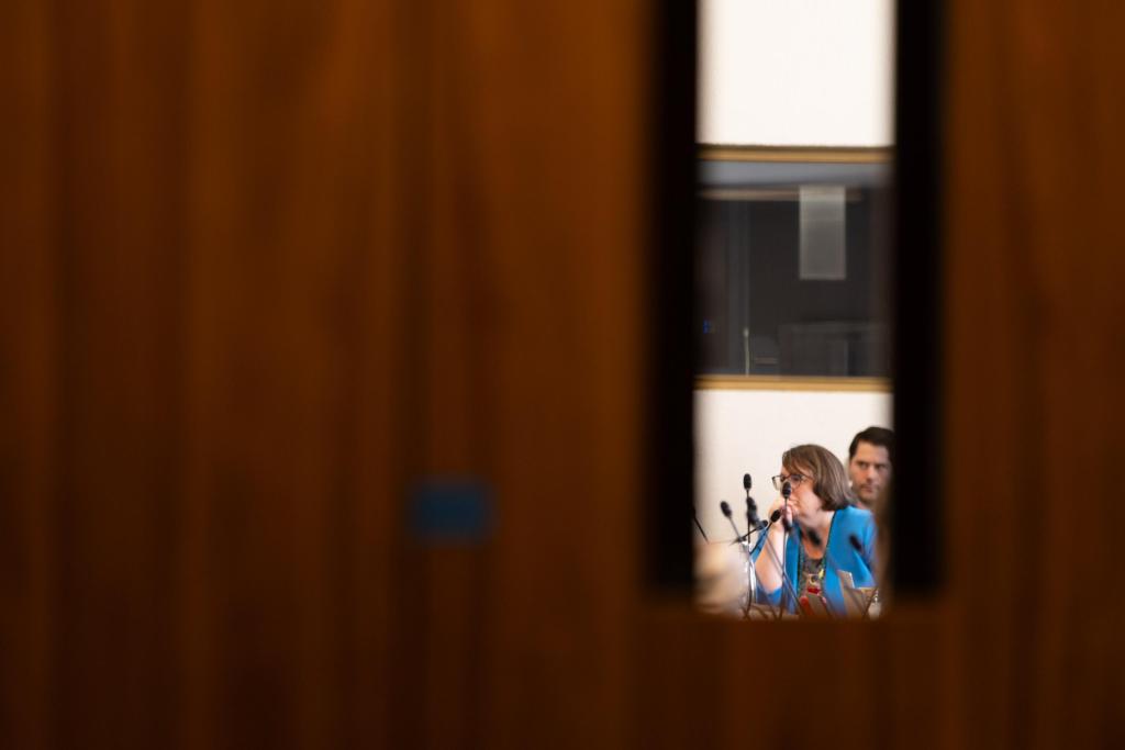 Informal consultations continue throughout the day at INC-5.2 plastics treaty talks in Geneva