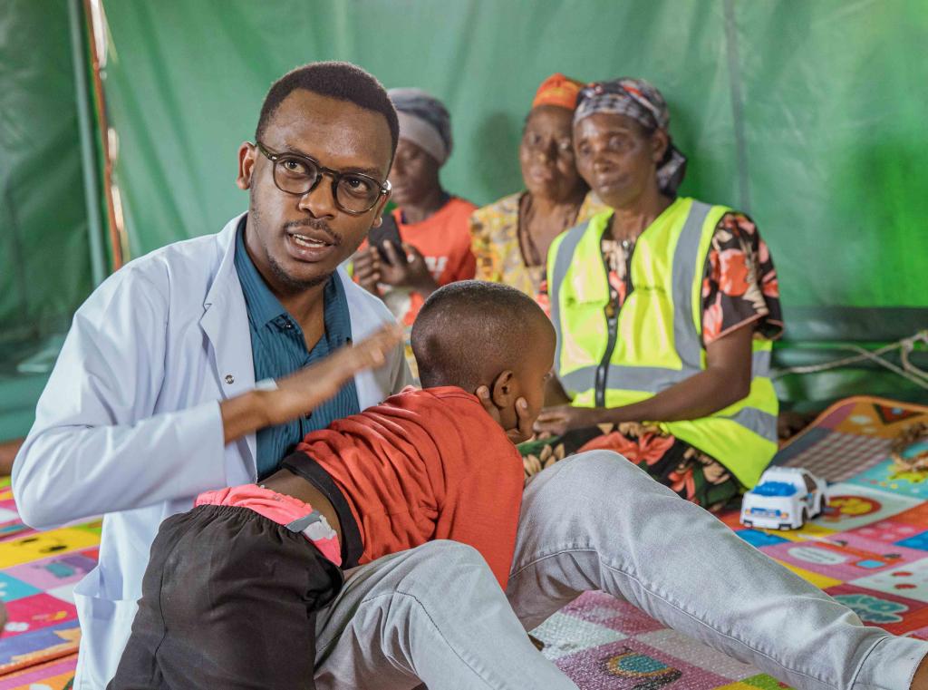 SUNCASA | First aid training at childcare facility in Kigali. 